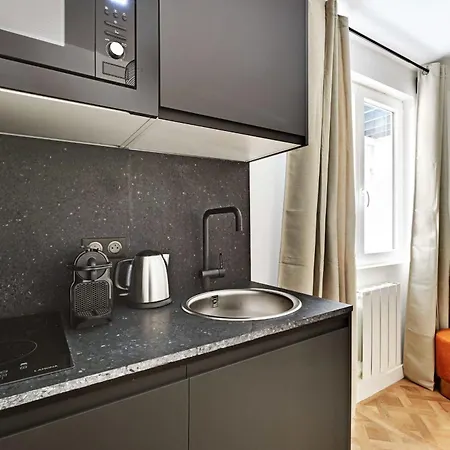 Апартаменты Beaugrenelle - Tour Eiffel 2 Париж